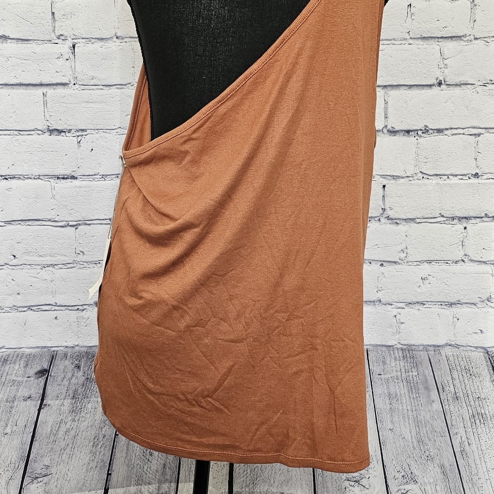 One shoulder 2X top - Picture 2 of 5